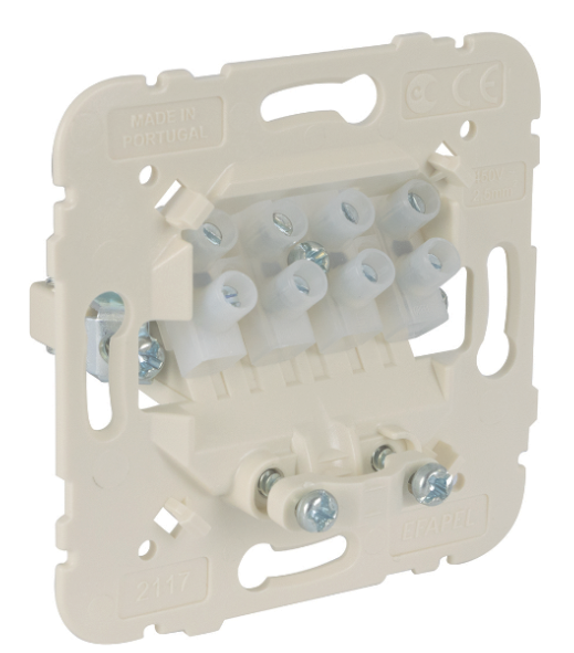 Salida de Cables con 4 Terminales