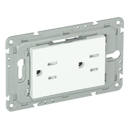 Toma Doble Americana 2P+T 127V 15A con Protección 